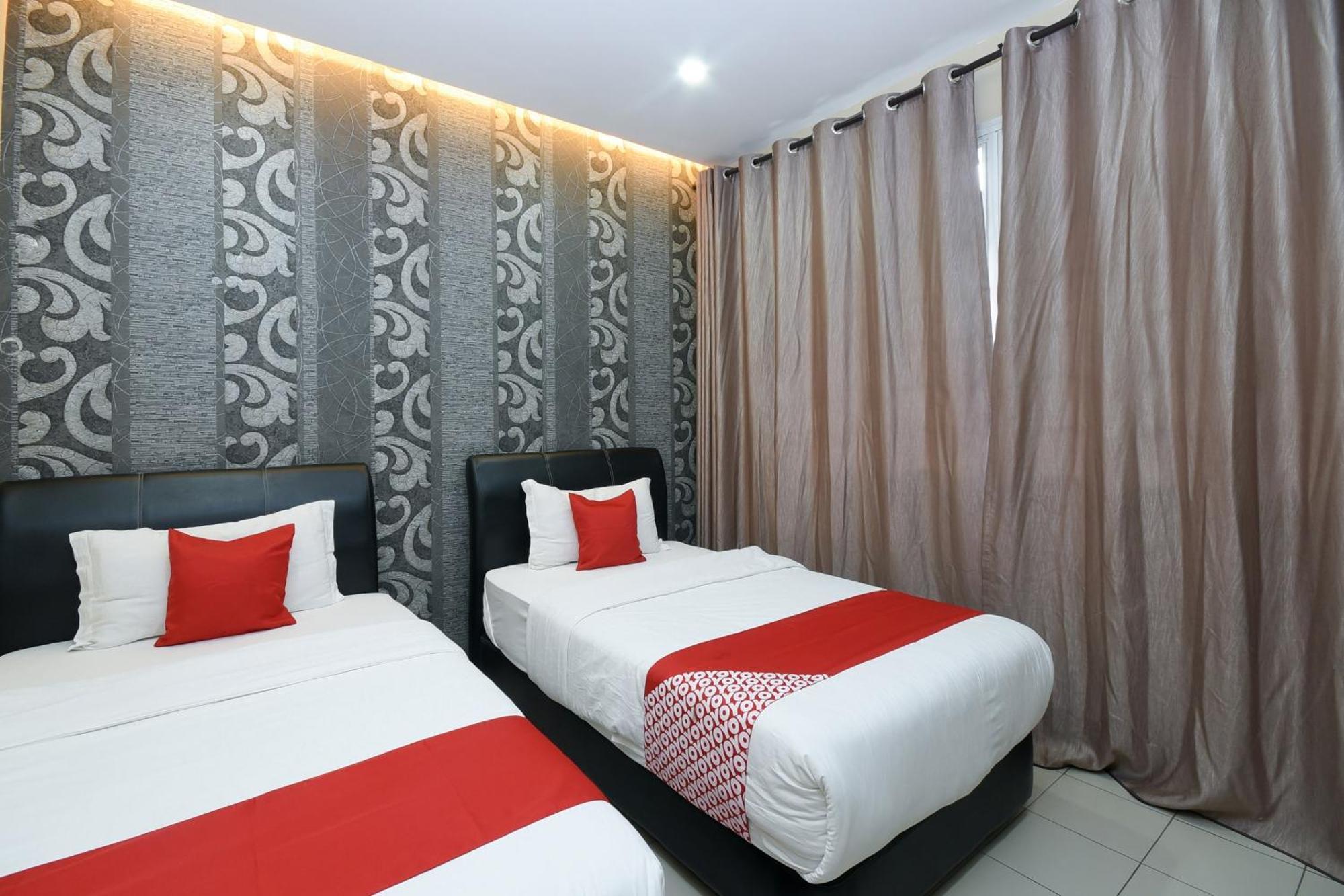 Oyo 89301 Ys Inn Miri Εξωτερικό φωτογραφία