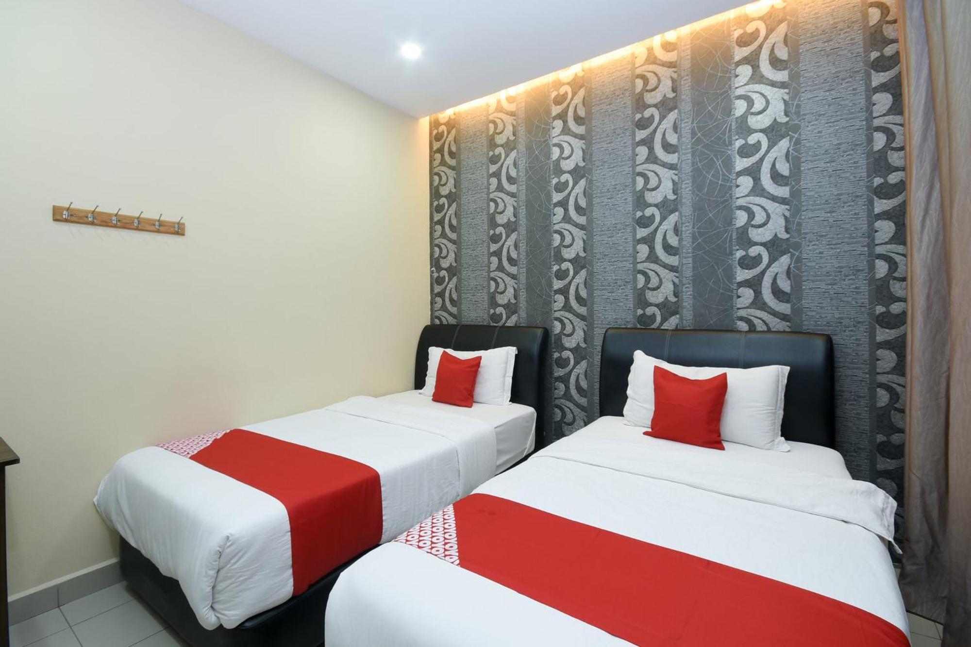 Oyo 89301 Ys Inn Miri Εξωτερικό φωτογραφία