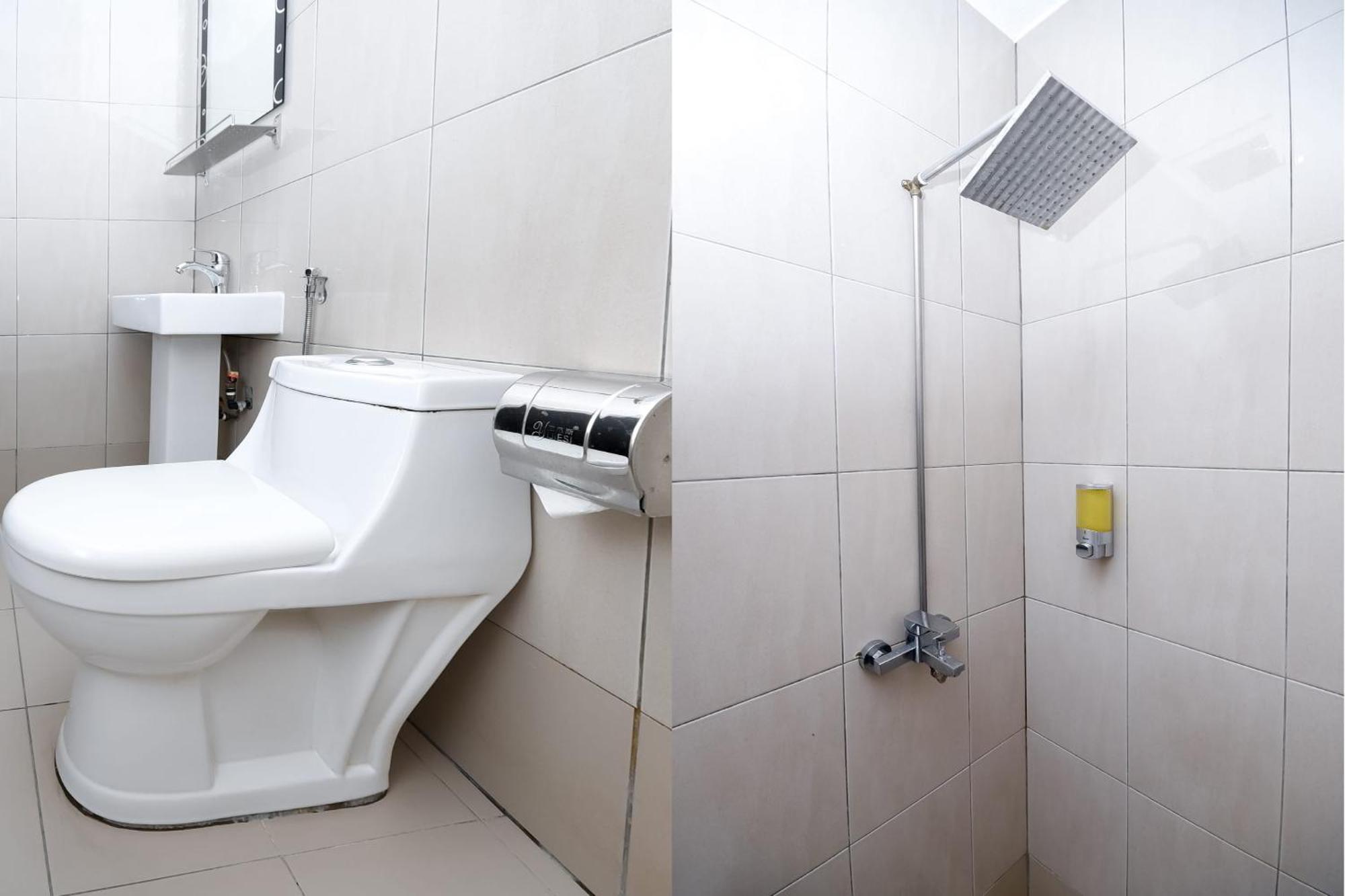 Oyo 89301 Ys Inn Miri Εξωτερικό φωτογραφία